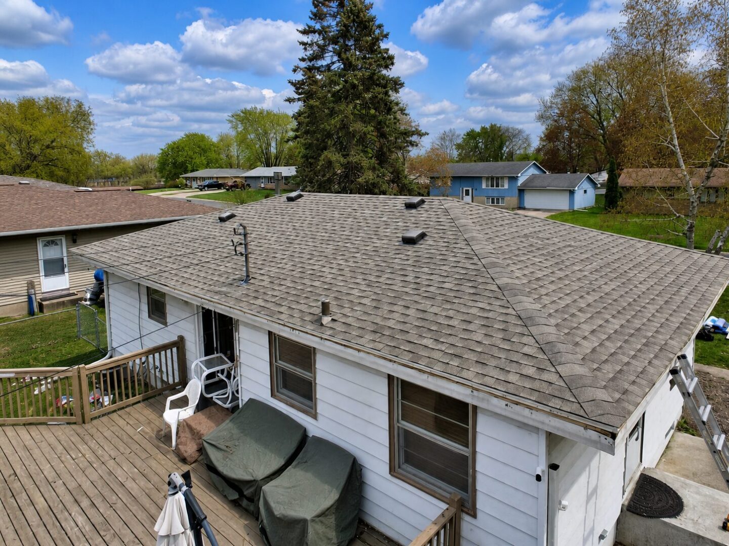 Completed GAF Timberline HDZ shingle roof installation on 45½ Avenue N in New Hope, Minnesota