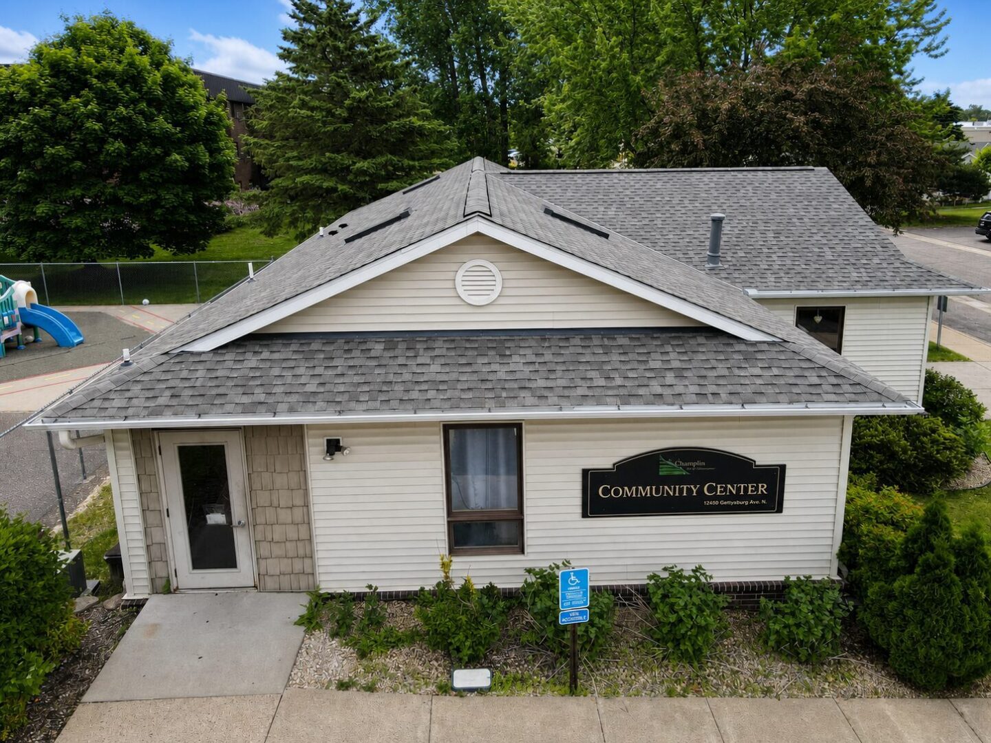 Completed GAF Timberline HDZ roofing system on the Champlin community center on Gettysburg Avenue North